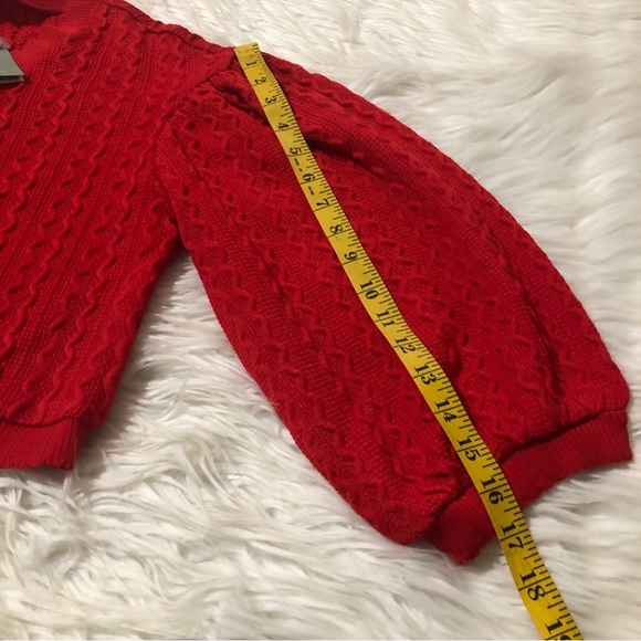 H&M puffed sleeve sweater medium - Picture 9 of 9